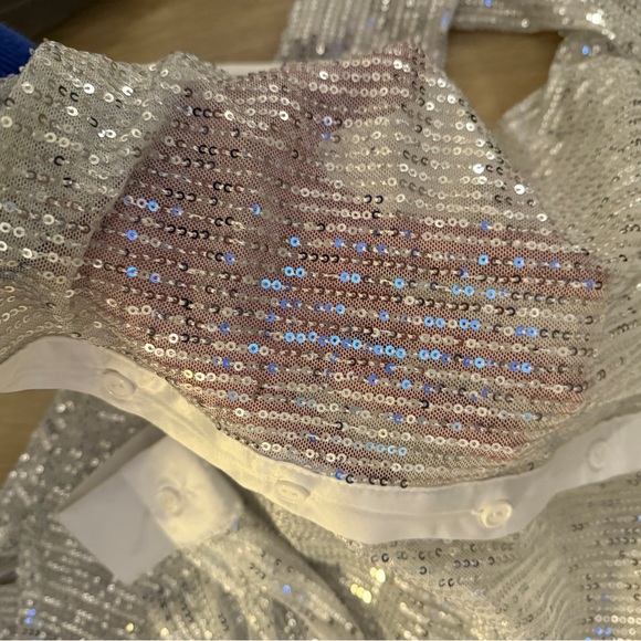 Cure Silver Sequin Button-Up Blouse - Picture 4 of 4